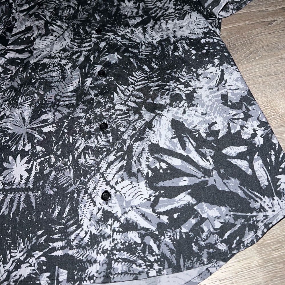 Lululemon Button Down - Picture 2 of 4